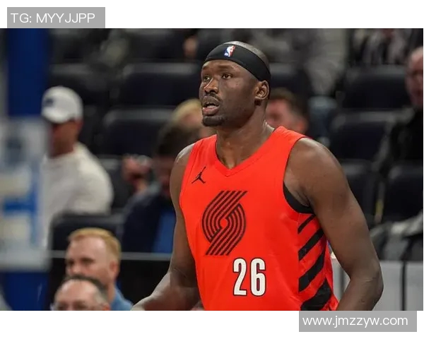 媒体人解析里斯本非传统中锋角色强调防守不足的局限性